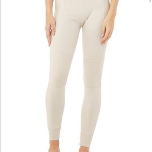 Alo high waisted avenue leggings